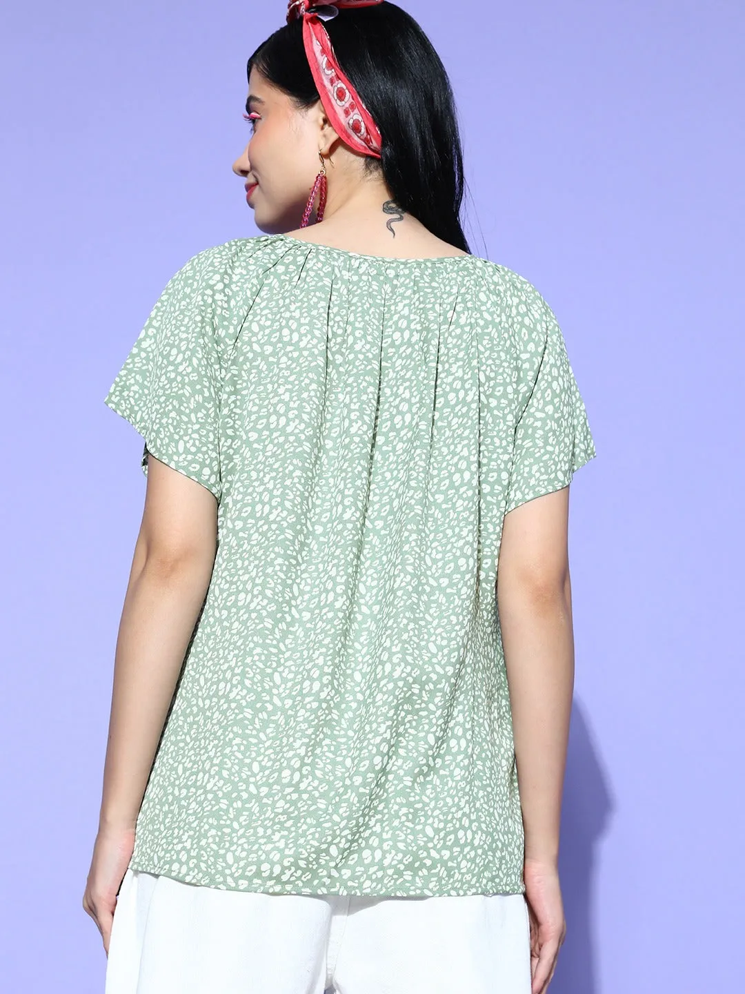 Berrylush Women Green & White Floral Printed Tie-Up Neck Flared Sleeves Crepe Regular Top