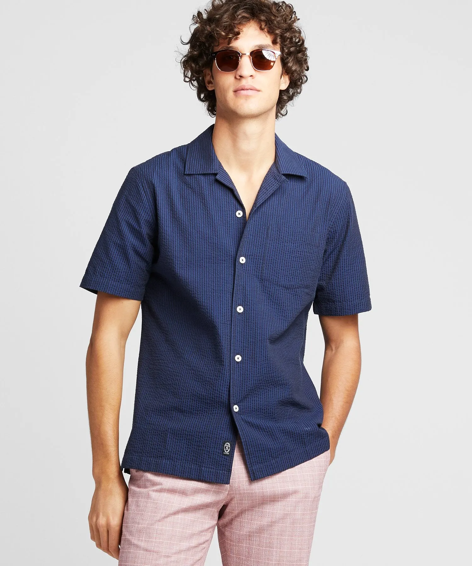 Camp Collar Seersucker Short Sleeve in Navy Black Stripe