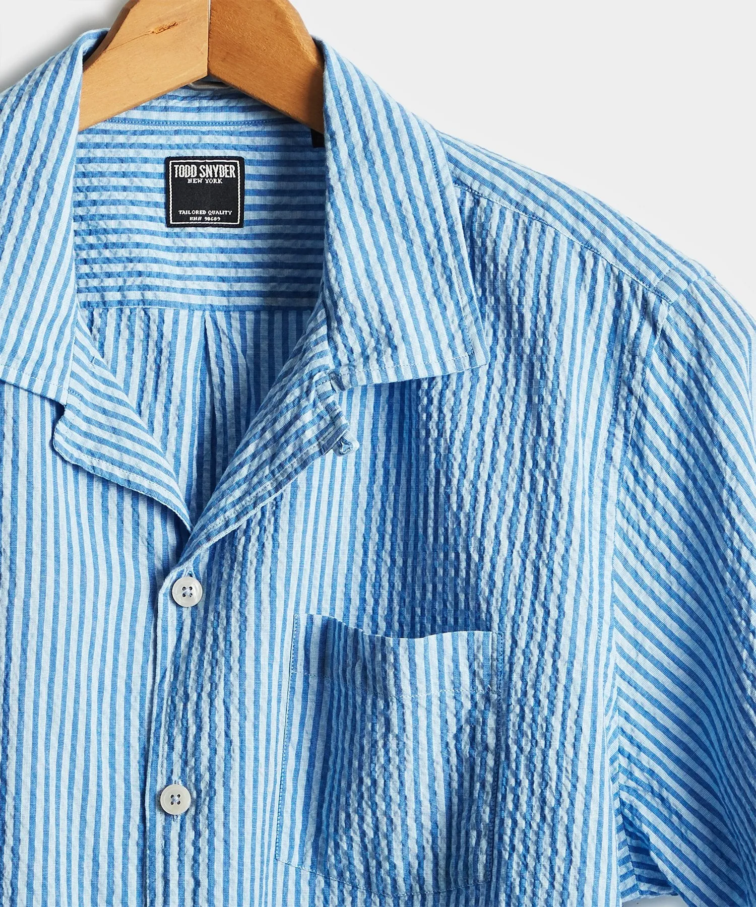 Camp Collar Seersucker Stripe Short Sleeve Shirt in Light Blue