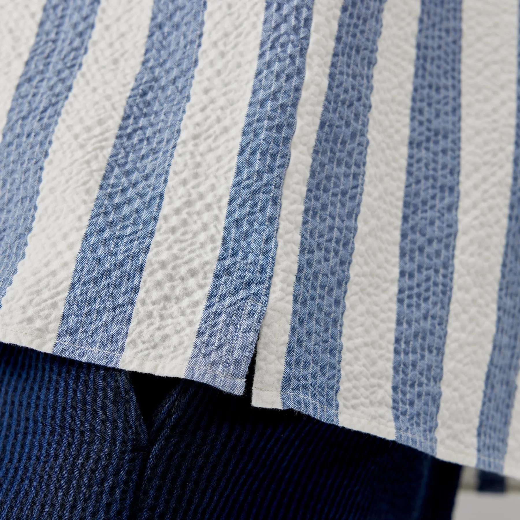 Ravenshead Blue/White